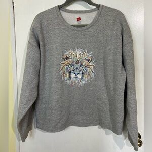 ✴️6 for $20 Upcycled vintage Hanes sweatshirt